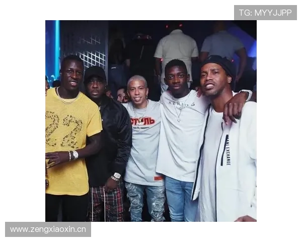 登贝莱 vs 罗纳尔迪尼奥：灵性风格与盘带创造力对比