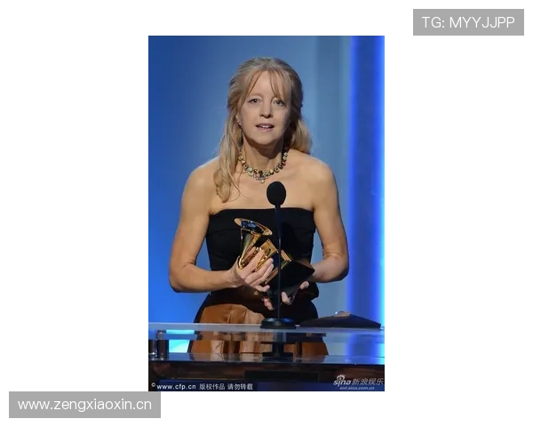 埃琳·安德森的早晨像颁奖礼，我的钱包默默下线