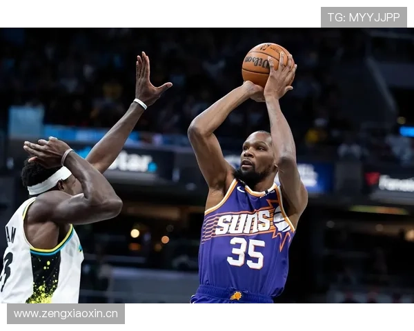 冠军诺维茨基无球拉扯空间 对比杜兰特靠持球冲击